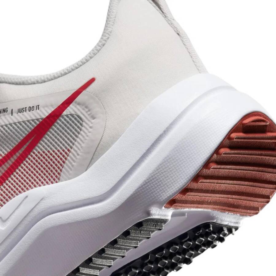 Nike DD9293-009 Downshifter 12 Erkek Koşu Ayakkabı - 10